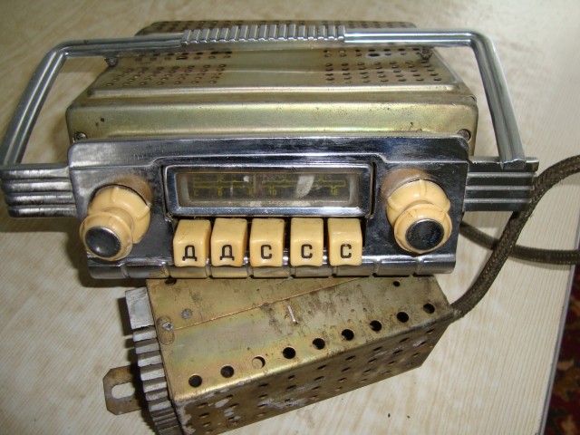 Радиоприемник Газ-21