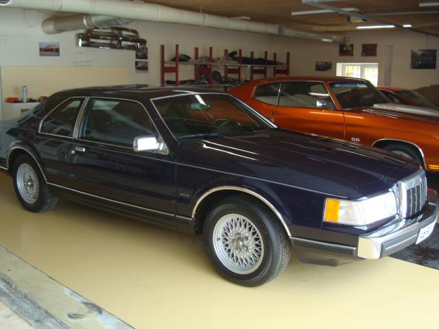 Продам ретро автомобиль Lincoln Mark VII LSC 1986 г.в.